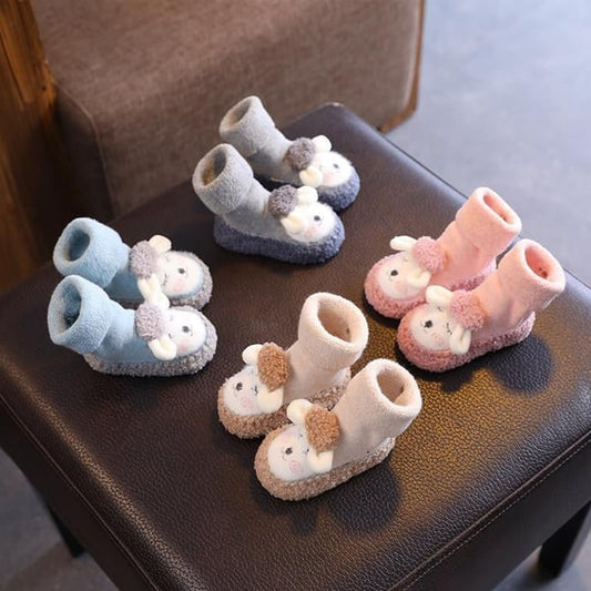 Zapatos de algodón de felpa con dibujos animados para bebé